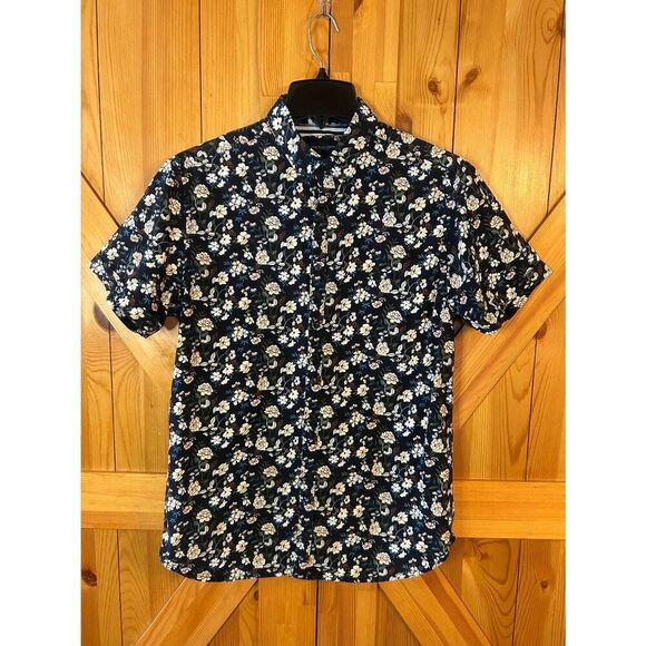 Denim & Flower Button Down Short Sleeved Shirt Dark Blue White Size Medium (5326 - Picture 1 of 5